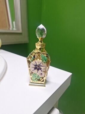 Vintage Gold Floral Decorative Perfume Bottle with Green and Purple Accents